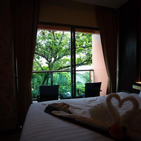 Bab Alhara Hotel Patong Exterior photo